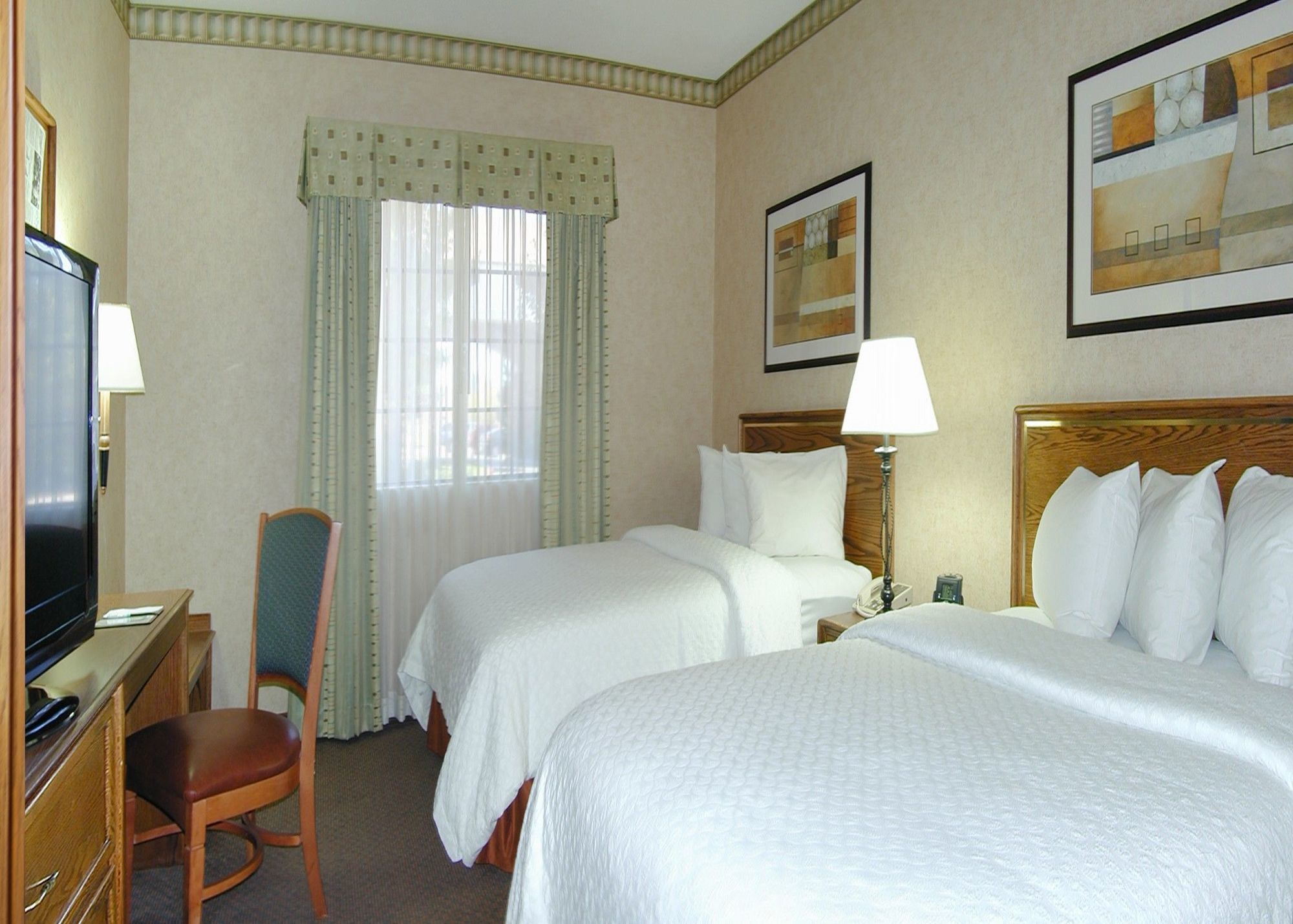 Embassy Suites By Hilton Flagstaff Phòng bức ảnh